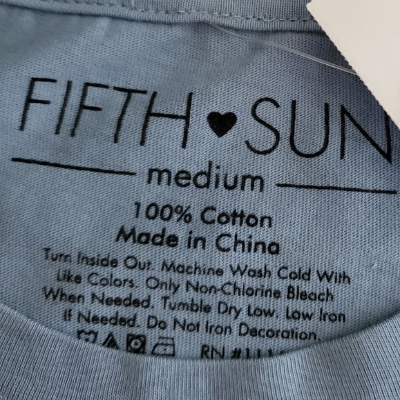 Daisy Flower Tee - Picture 3 of 4